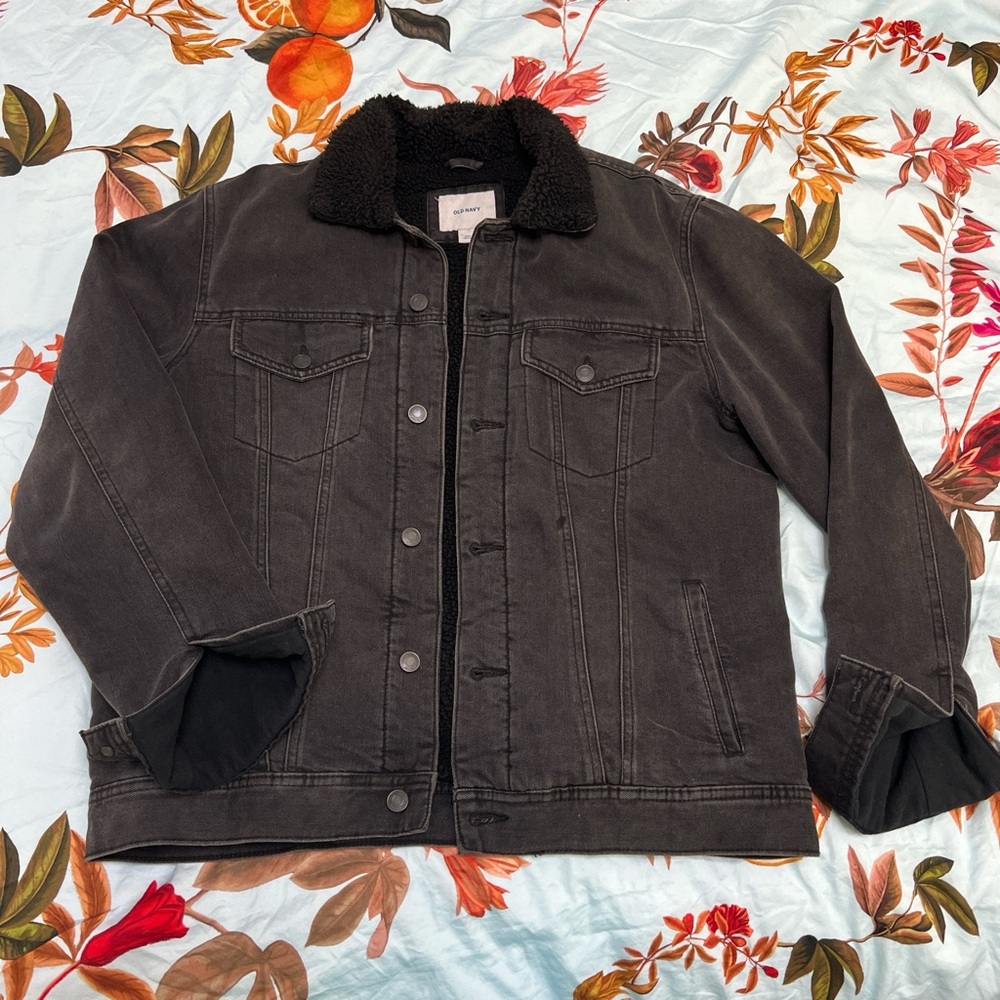 Old Navy Sherpa Lined Denim Jacket - M